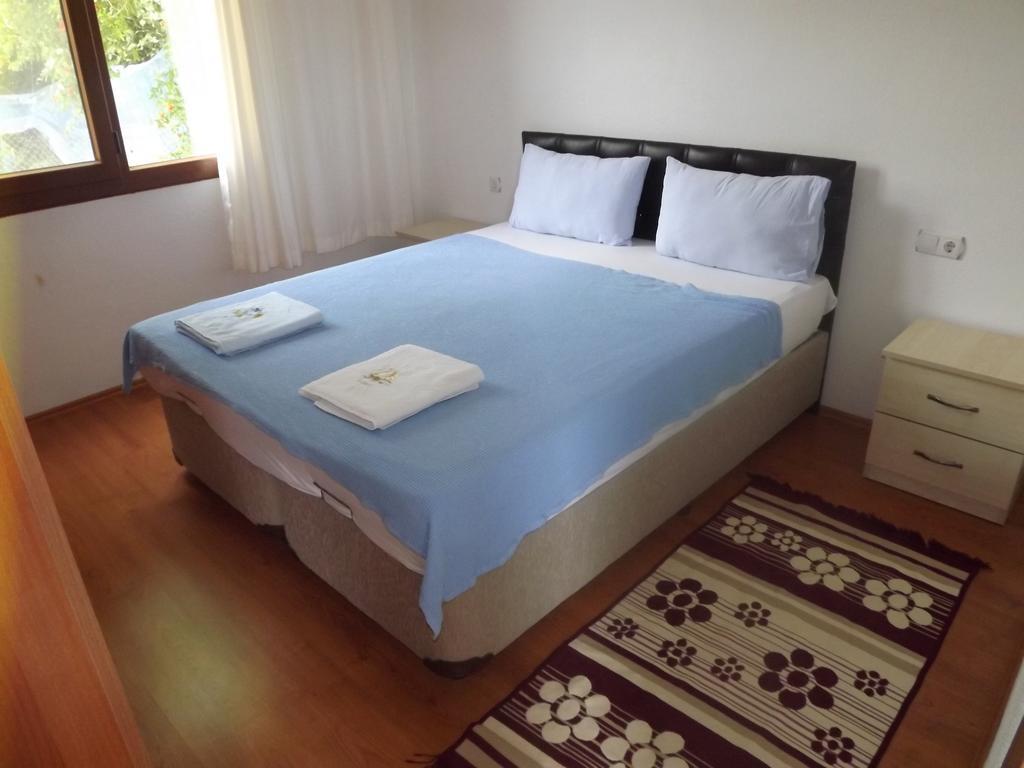 Bed and Breakfast George House Faralya Exterior foto